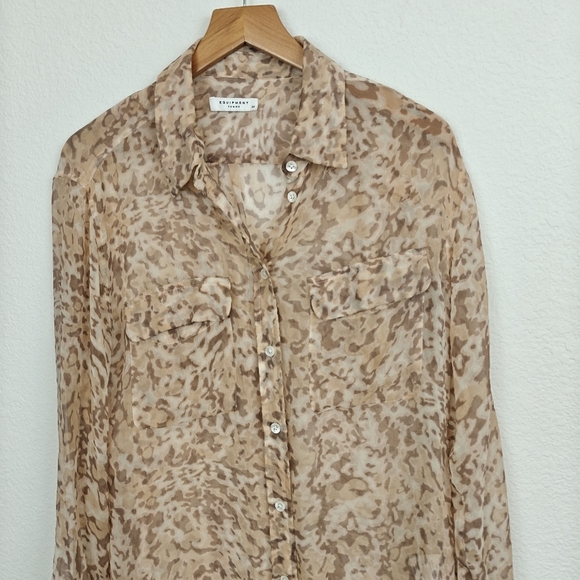 EQUIPMENT Femme Leopard Animal Print Sheer Chiffon Silk Button-Up Blouse XS - Picture 5 of 14